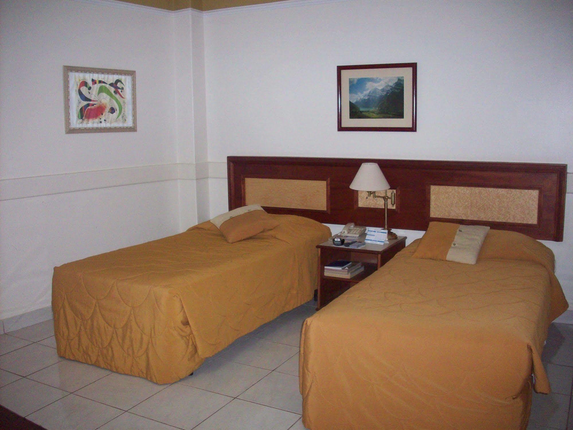 Tamareiras Park Hotel Uberaba Exteriör bild